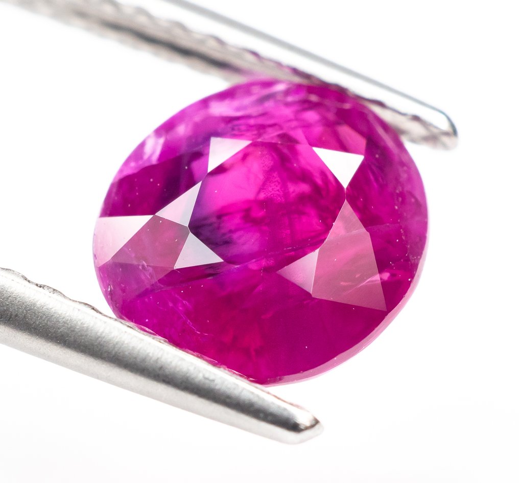 Ingen reservasjonspris Rubin - 1.76 ct - Lotus Gemologi - Intense Red (Burma) #1.0