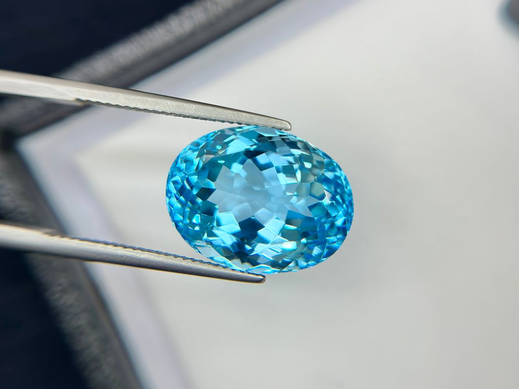 沒有保留價 - 1 pcs  藍色 黃玉  - 23.23 ct - 國際有色寶石協會 (ICA GemLab) - 令人惊叹的光泽蓝色黄玉 #4.3