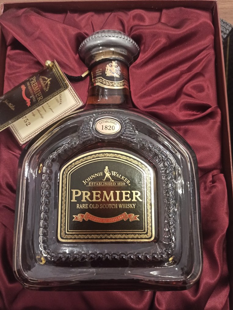 Johnnie Walker Premier Rare Old Scotch Whisky  - b. 1990s - 750ml #1.0