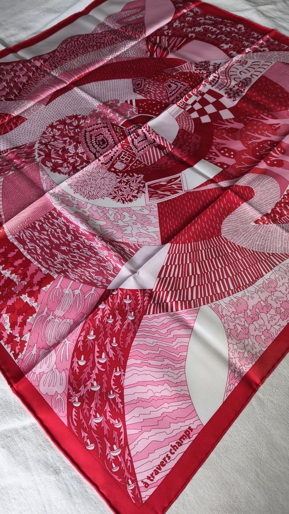 Hermès - A TRAVERS CHAMPS by Marie Bonnin. Neuf - Foulard #4.3