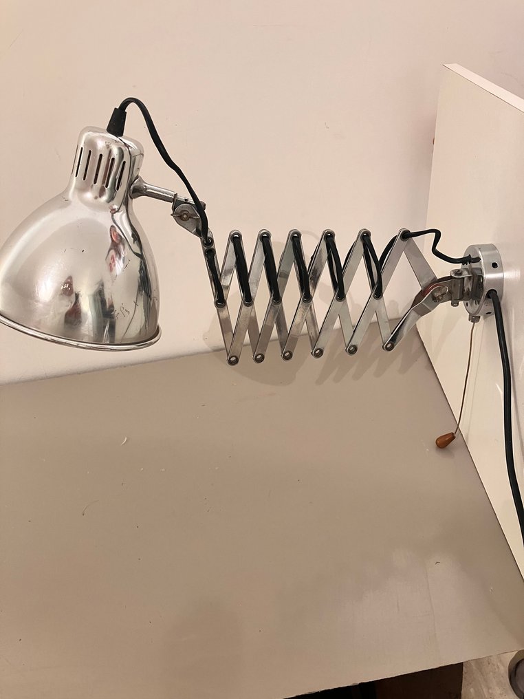 Φωτιστικό τοίχου - Χάλυβας - Φωτιστικό τοίχου δεκαετίας του '70. #1.0