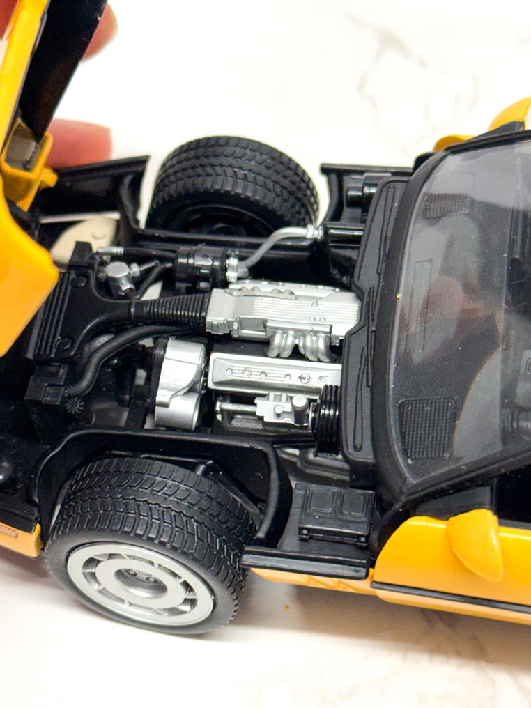 Franklin Mint 1:24 - Model car - 1986 Chevrolet Corvette Convertible #4.3