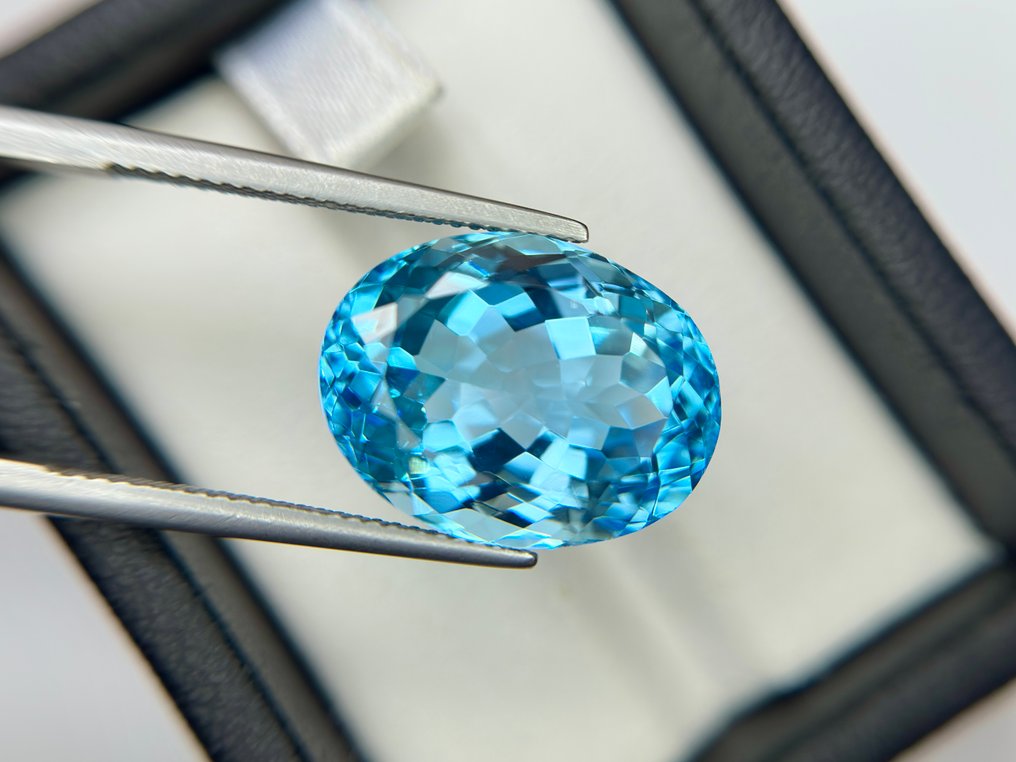 沒有保留價 - 1 pcs  藍色 黃玉  - 23.23 ct - 國際有色寶石協會 (ICA GemLab) - 令人惊叹的光泽蓝色黄玉 #1.0