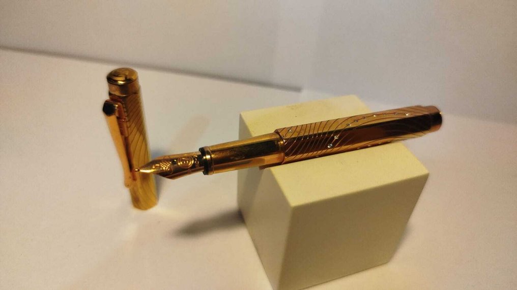 Caran d'Ache - ECRIDOR XS COUTURE ORO ROSA 22K SWAROVSKI - 钢笔 #4.3