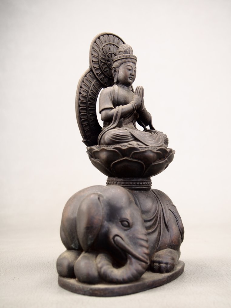 Fugen Bodhisattva riding an elephant and Manjushri Bodhisattva riding a lion - Statue Bronze - Japan #4.3