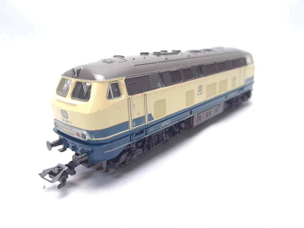 Märklin H0轨 - 3374 - 柴油内燃机车 (1) - BR 216 188-3，Delta - DB #1.0