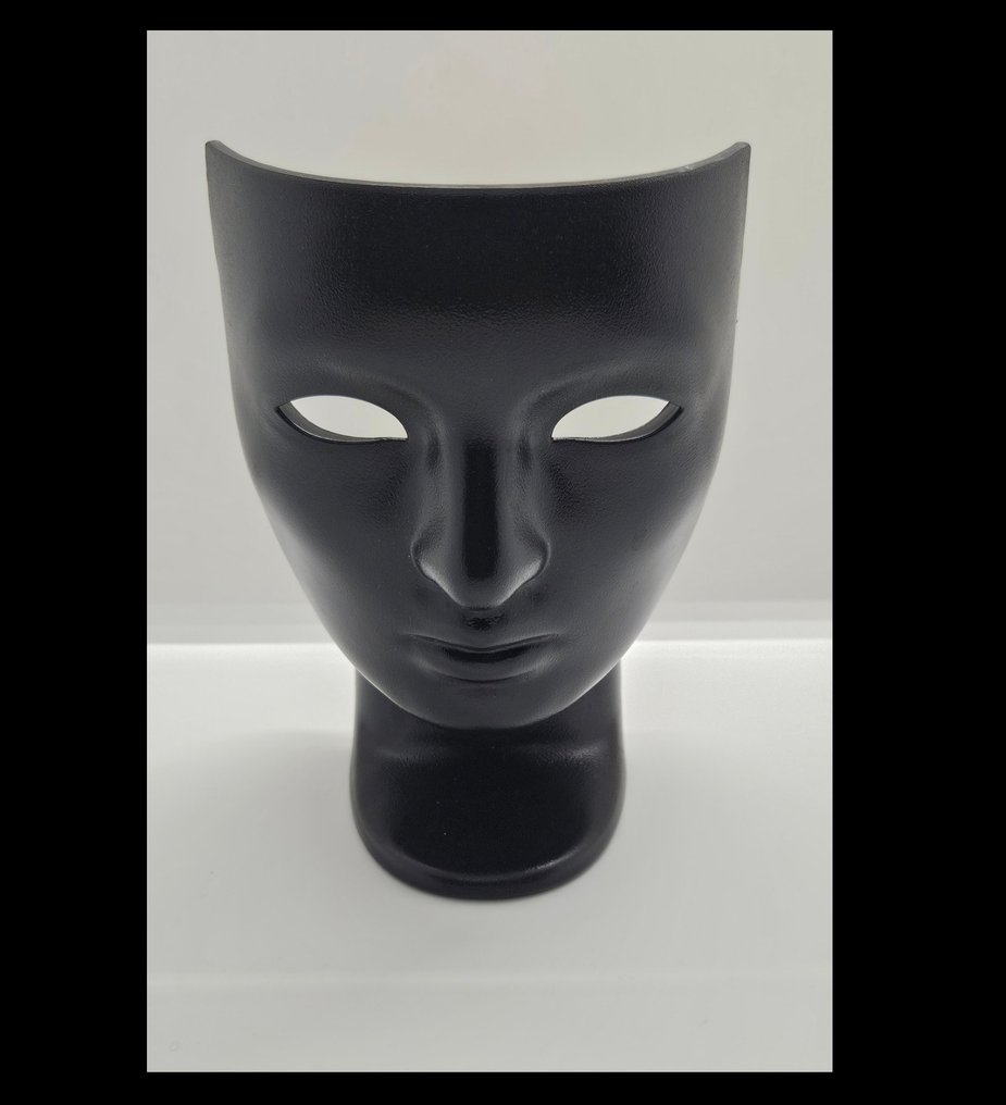 Driade - Fabio Novembre - Miniatyrfigur - Armchair - Magmuskler #4.3