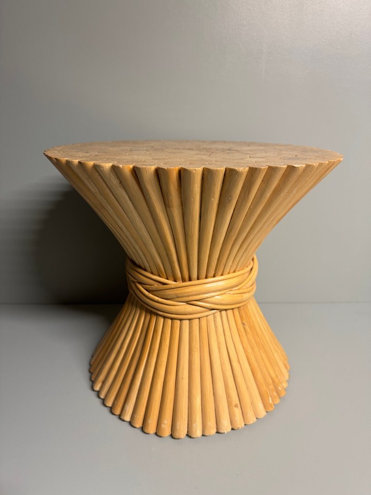 Pöytä - Elegantti 'Sheaf of Wheat' tekokäs sivupöytä – ajaton luonnon tyyli - Puu #3.2