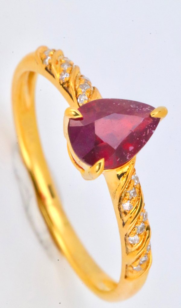 Sans Prix de Réserve - Bague - 14 carats Or jaune Rubis - Diamant #1.0