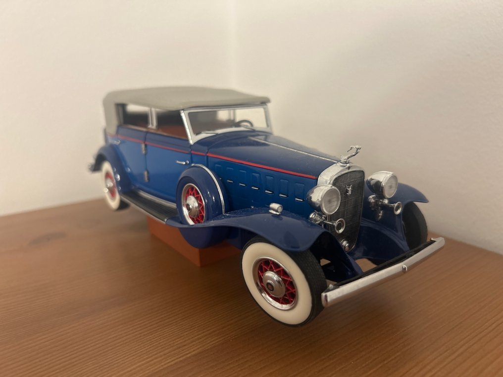 Franklin Mint 1:24 - Model car - 1932 Cadillac V-16 #2.1
