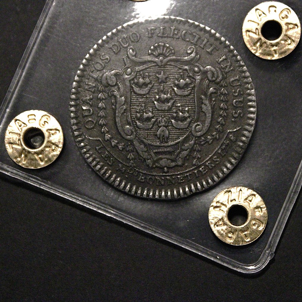 Franciaország, Spanyolország, Olaszország. Bellissimo lotto di 2 medaglie commemorative in ottima conservazione e una particolare e fedele 1758/1964 #3.2