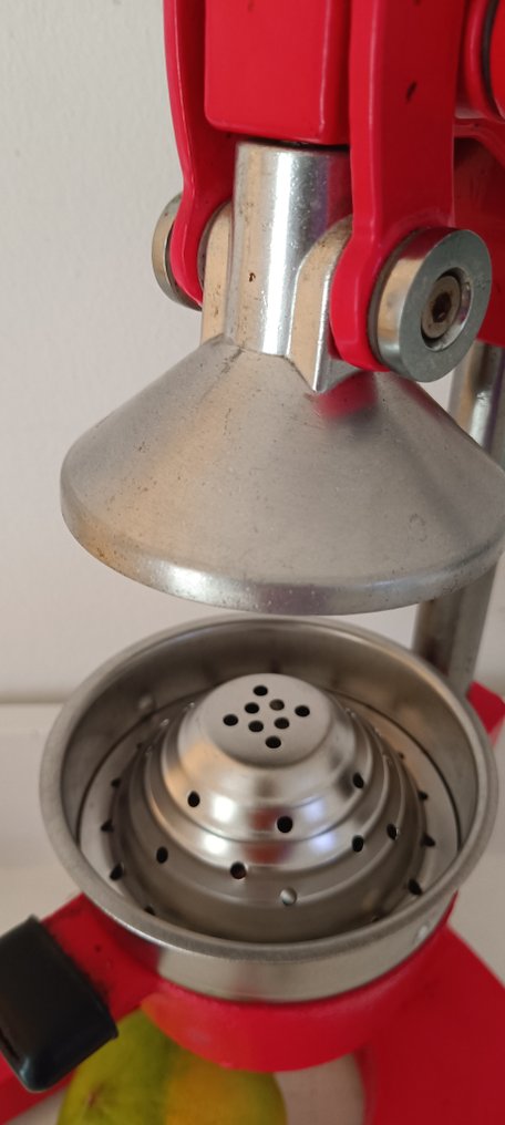 Juicer - ground meat - Cast iron citrus juicer #4.3