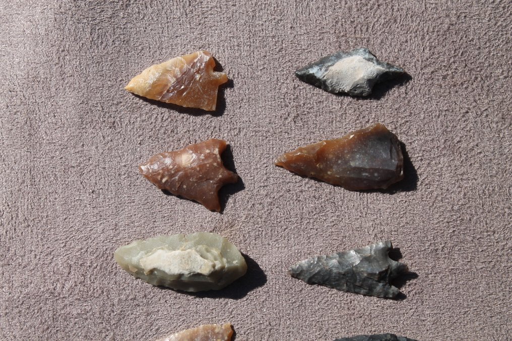 Neolithic Flint Arrow head  (No Reserve Price) #2.1