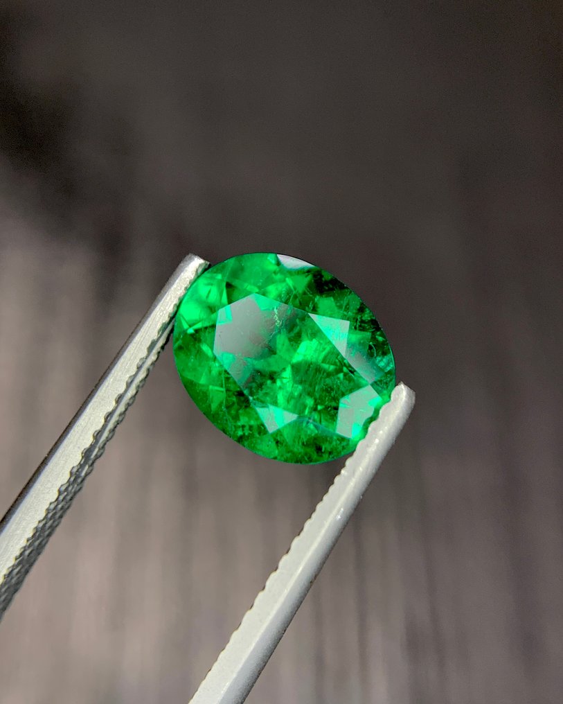 1 pcs  Πράσινο Σμαράγδι  - 2.25 ct - Gem research Swiss Lab (GRS) - Κολομβιανό Σμαράγδι GRS #4.3