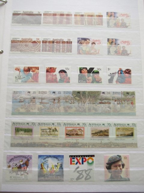 Australia 1987/1999 - Mainly without hinges, a beautiful stamp collection. #3.2