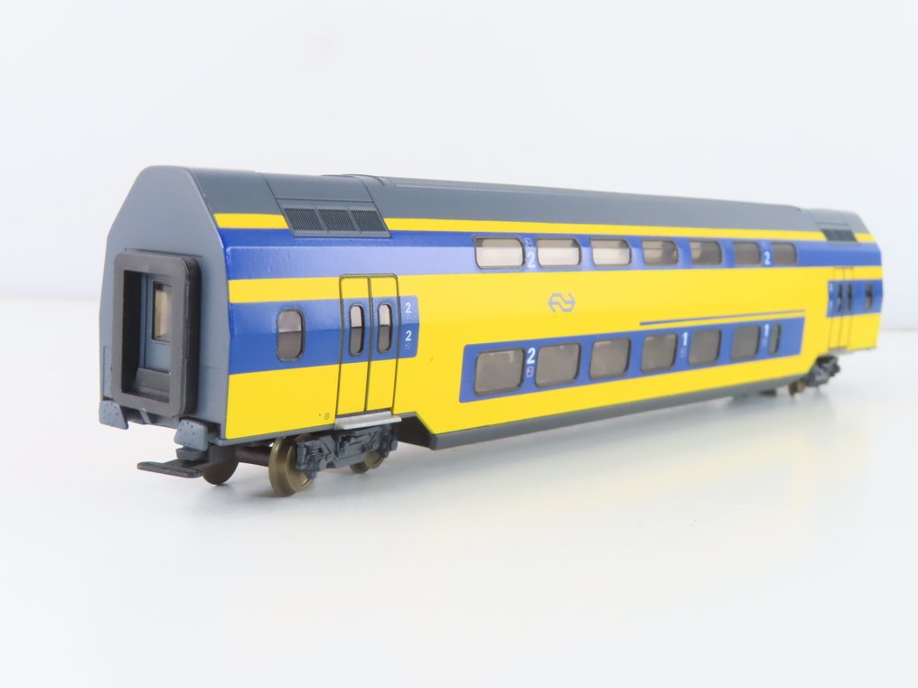 Lima H0 - 309605 - Machetă tren transport călători (1) - 4-assig IRM-vagon de mijloc clasa întâi/clasa a doua - NS #1.0