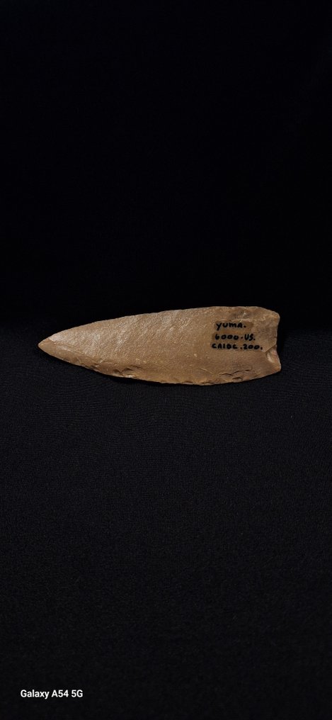 Νεολιθική Ίασπις Νεολιθική δίπλευρη αιχμή δόρατος των Ηνωμένων Πολιτειών σε πολύχρωμο χαλαζία. - 105 mm  (χωρίς τιμή ασφαλείας) #1.0