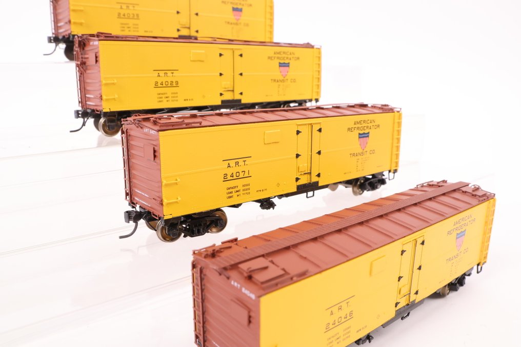 Inter Mountain H0 - Τρένο μοντελισμού μεταφοράς εμπορευμάτων (4) - Τέσσερα βαγόνια American Refrigerator Transit Company. - A.R.T. #4.3