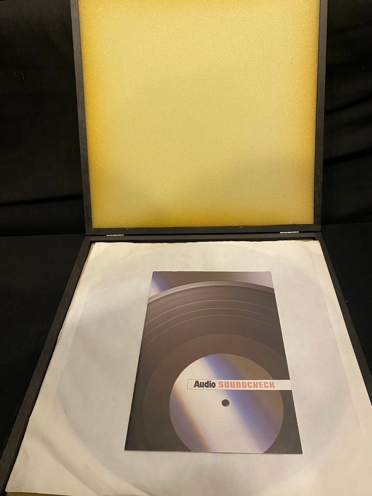 Test signals on LP1, LP2 Ulla Meinecke, Ann Burton, Ursula Dudziak - Flere kunstnere - Soundcheck - Das LP-Test-Set Von AUDIO - Flere titler - LP-bokssæt - 1989 #1.0