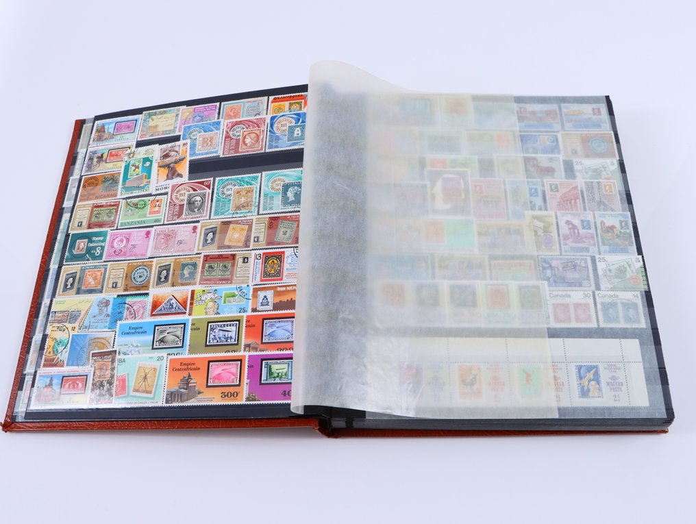 Mondo - Tema: francobollo su francobollo in album di raccolta #3.2