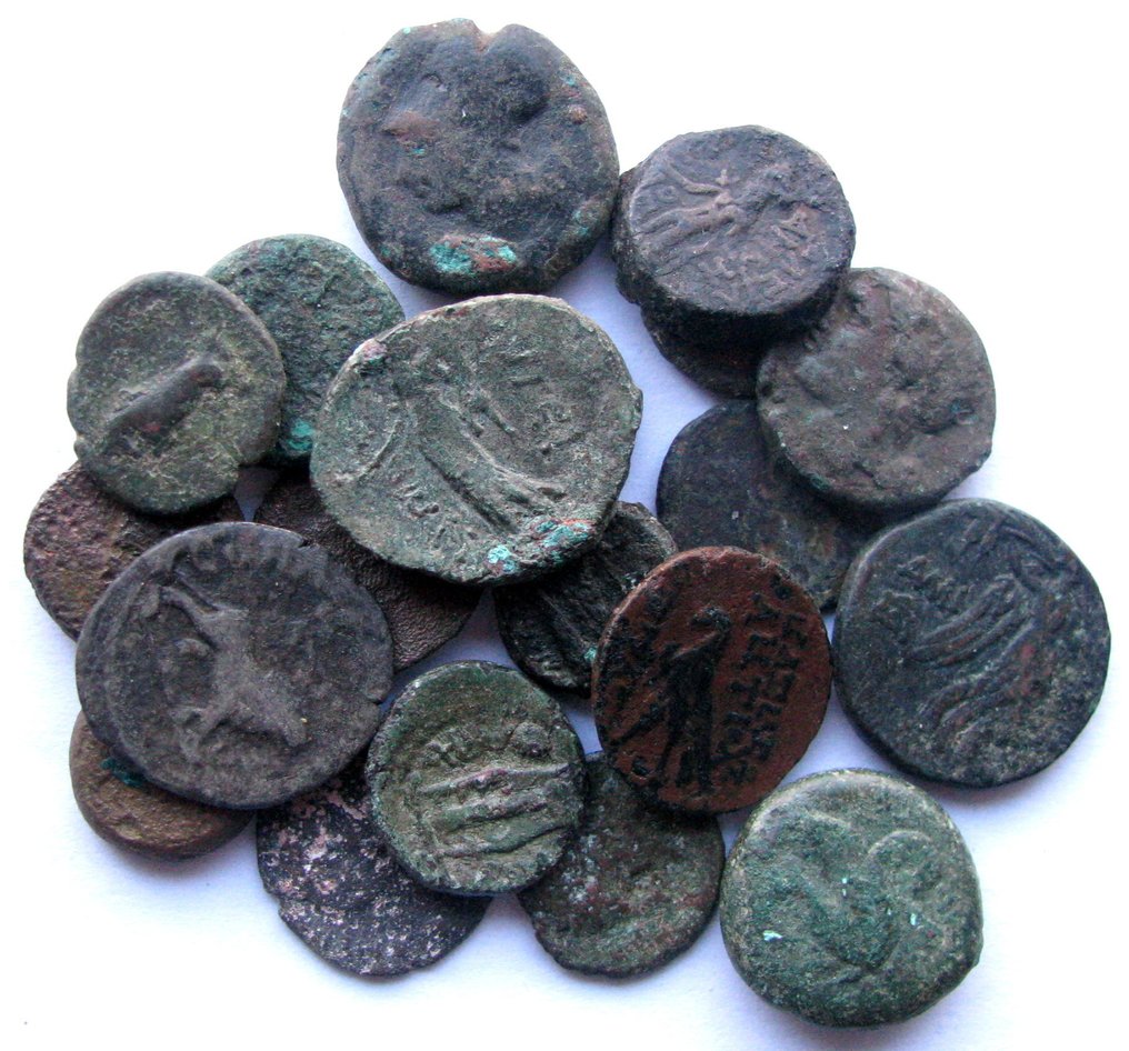 Greece (ancient) Lot of 20 Æ coins 4th-1st century BC (No reserve price) #1.0