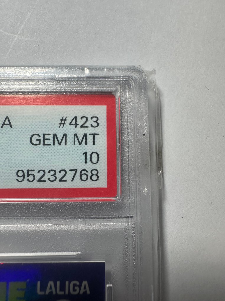 2023/24 Topps FC Barcelona Team Set Lamine Yamal Master Rookie - 423 - PSA 10 Graded card #1.0