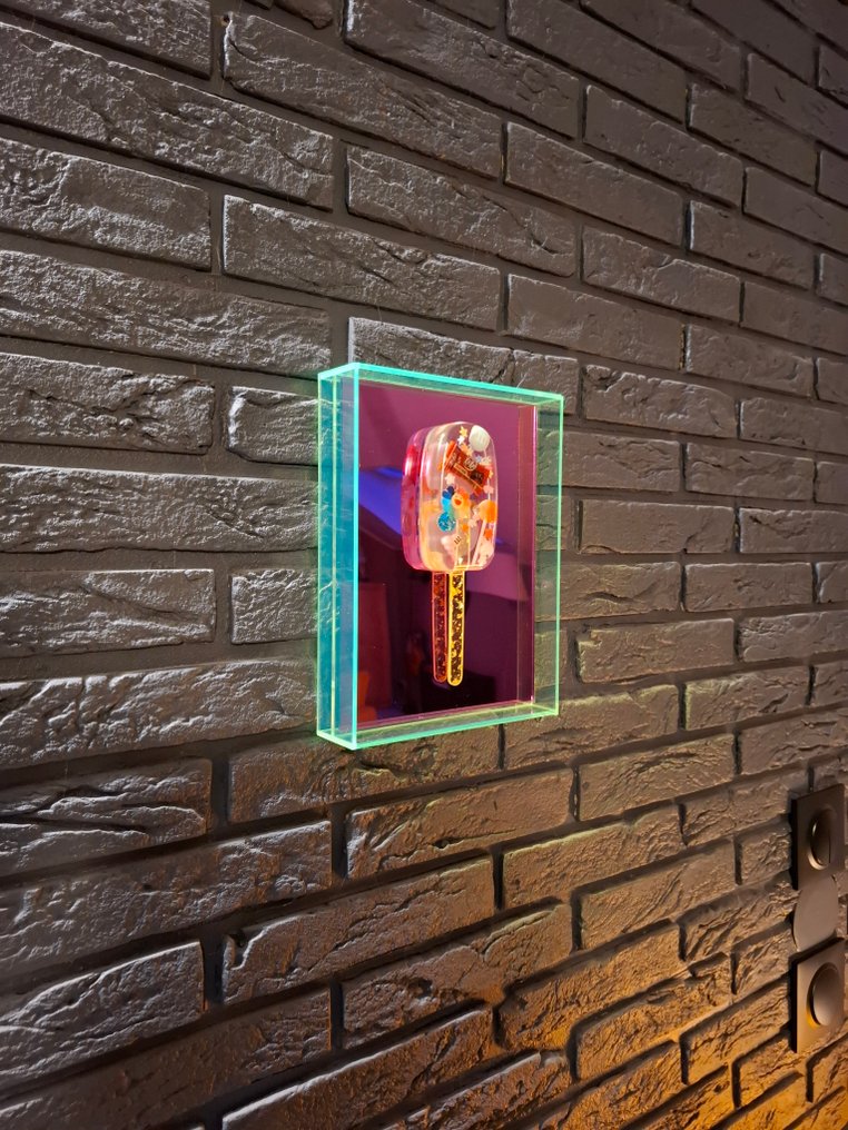 ELEMENTAL - Neon Ice Cream - Mirror edition #1.0