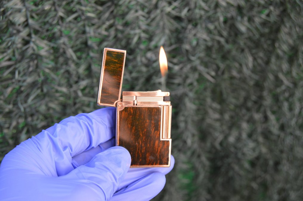 S.T. Dupont - Line 2 - Chinese Laquer "Wood Gold Dust", First Edition - Lomme-lighter - Gullplattert, Lakk #1.0