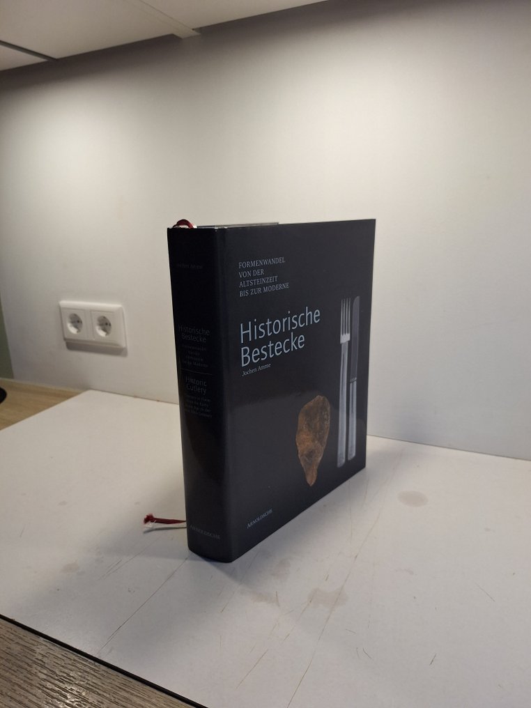 Jochen Amme - Historische Bestecke : Formenwandel von der Altsteinzeit bis zur Moderne - 2002 #1.0