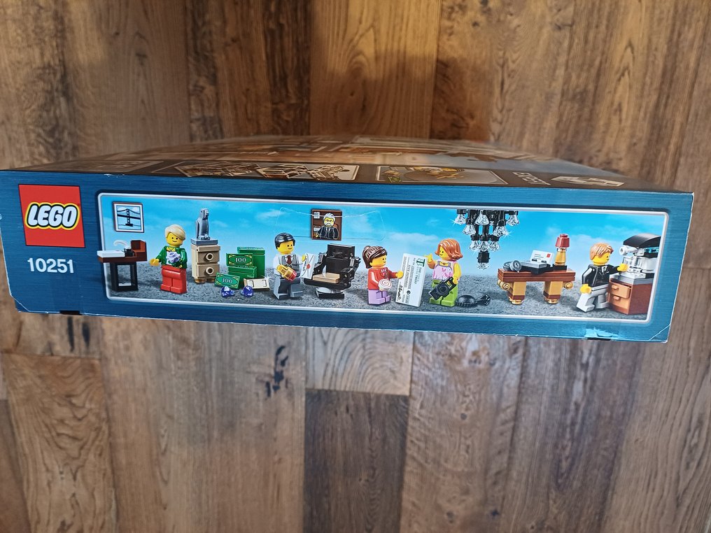 LEGO Set - 10251 - Creator Expert - Brick Bank #3.2