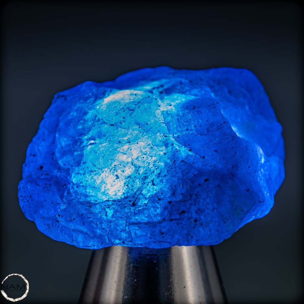 Tansanito natural, raramente claro. – destaque de cristal bruto azul intenso com brilho excepcional - 33,95 ct- 6.79 g #1.0