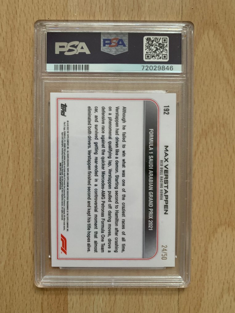 2022 Topps Formula 1 Max Verstappen #192 Gold Wave Refractor/50 - PSA 10 - 1 Graded card #3.2