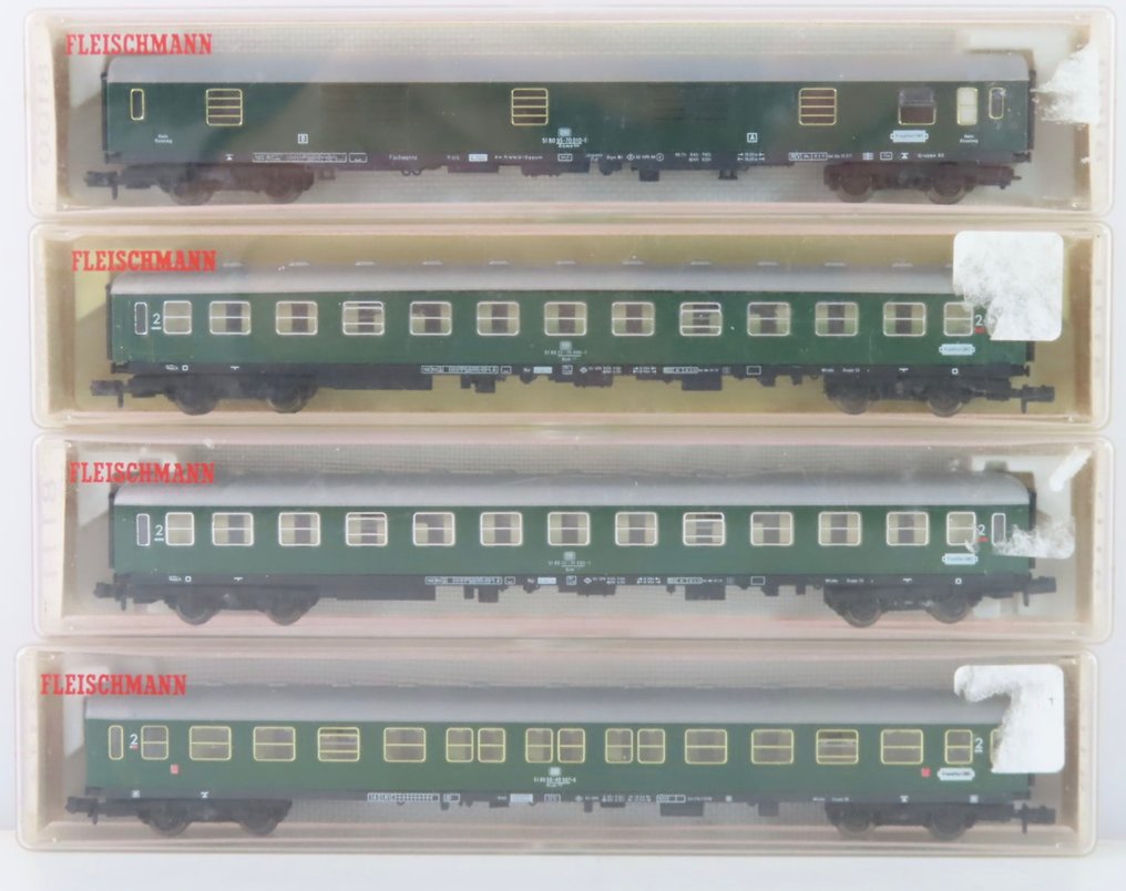 Fleischmann N - Personvagn för modelltåg (4) - 4-axliga expresstågsvagnar, 2:a klass, inkl. bagagevagn - DB #1.0