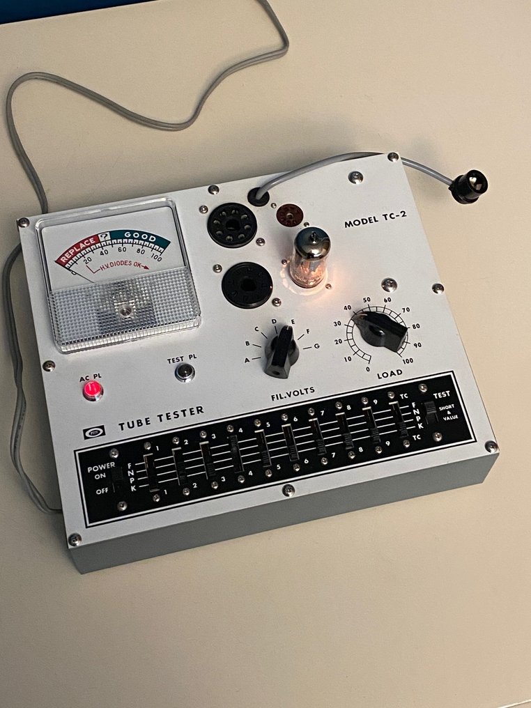 TECH - TC-2 Tester di valvole universale #1.0