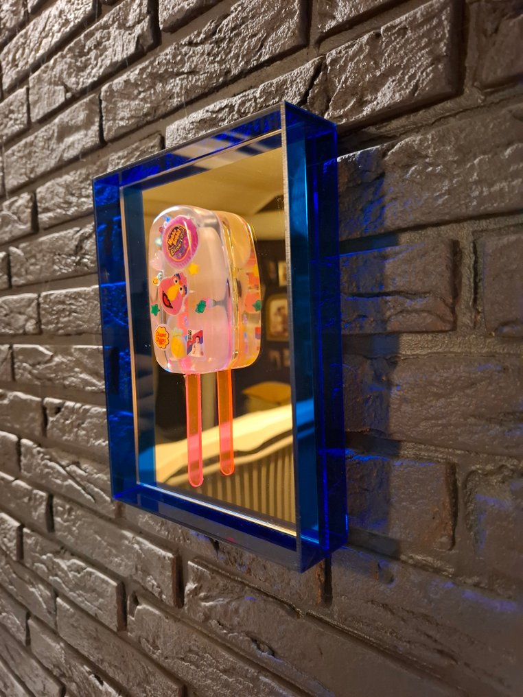 ELEMENTAL - Neon Ice Cream - Mirror edition #2.1