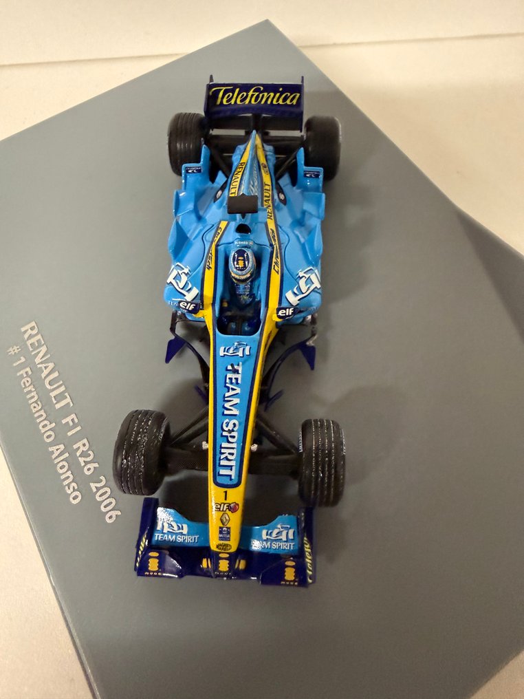 Minichamps 1:43 - Modellauto - Renault F1 R26 2006 #1 Fernando Alonso - Originalverpackung und Display-Abdeckung #3.2