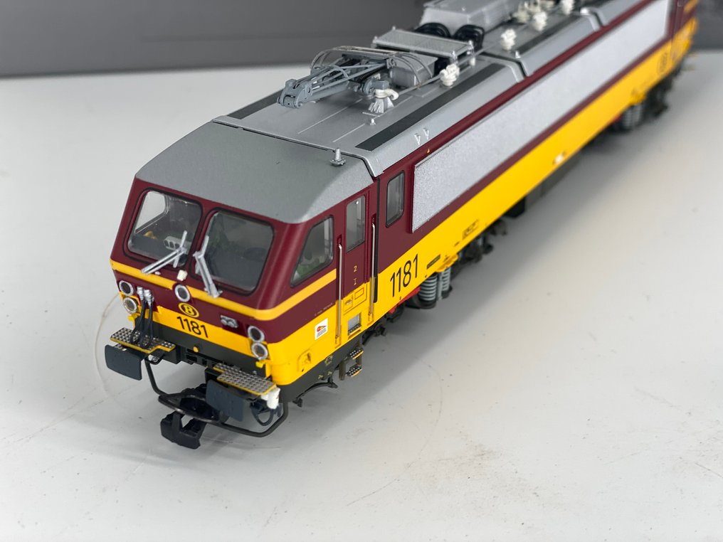 LS-models H0 - Ellokomotiv (1) - Reeks 1181 - NMBS #3.2