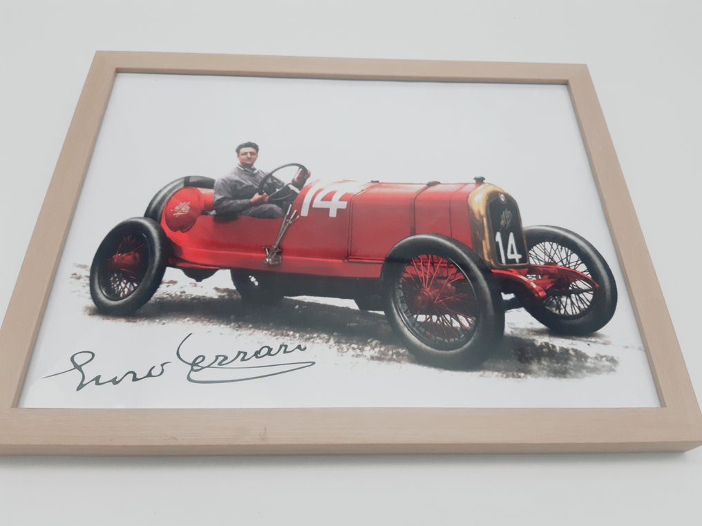 Enzo Ferrari - Pilote  Alfa Romeo - década de 1920 #1.0