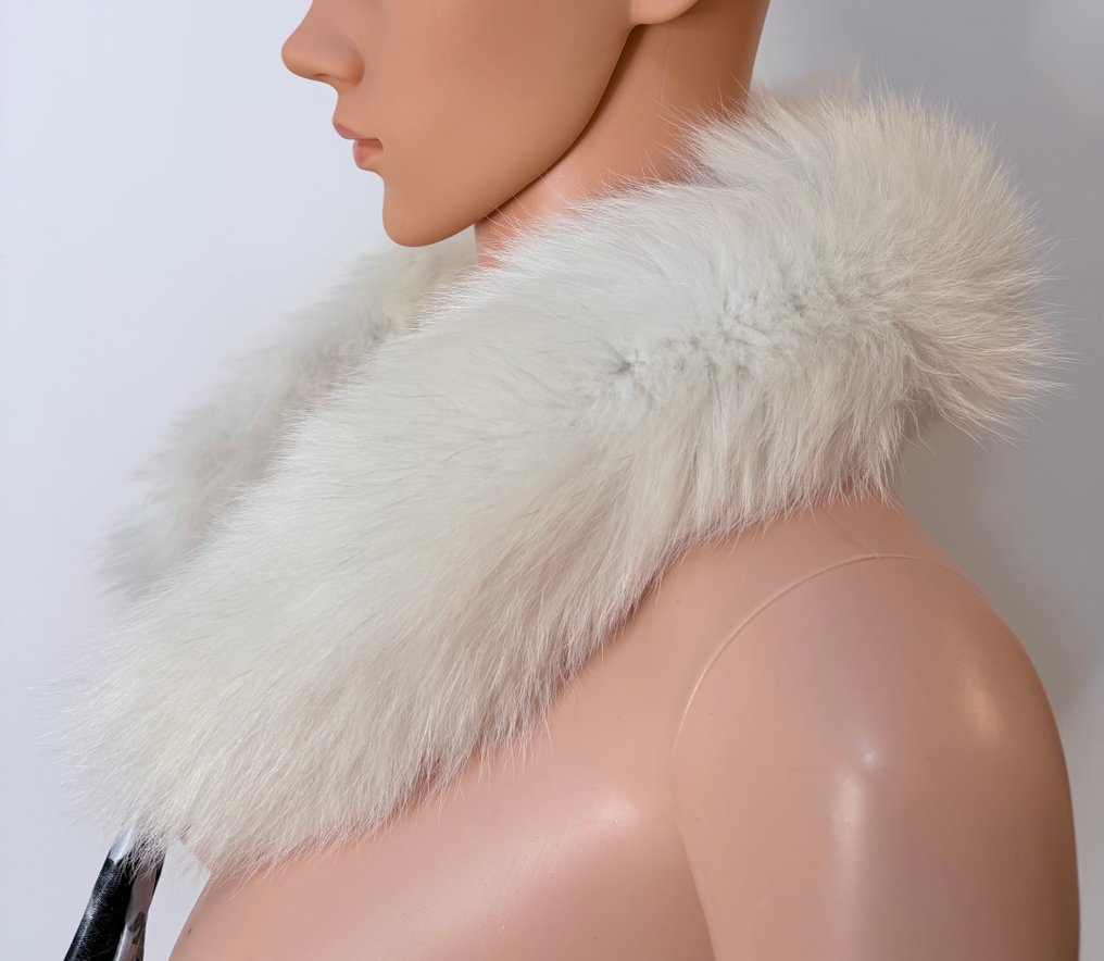 Artisan Furrier - Unique Polar Fox Fur Scarf - Sciarpa #1.0