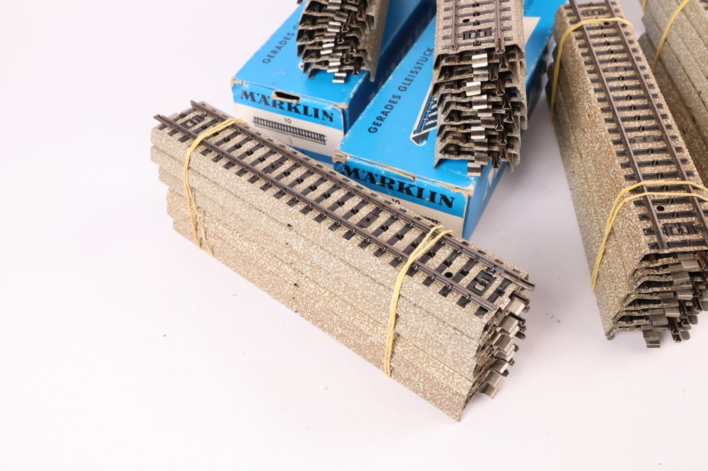 Märklin H0 - 5106 - Vías de modelismo ferroviario (100) - 100 Rechte M-Rails #3.2