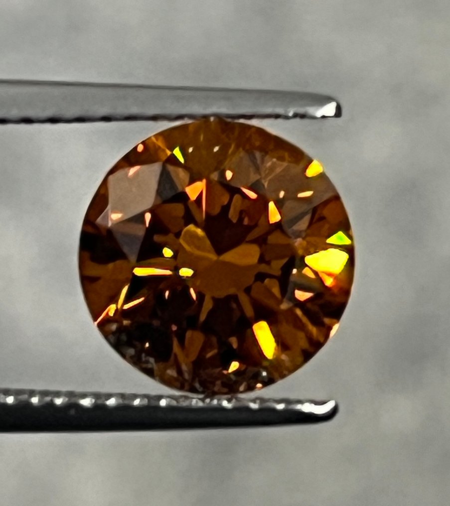 1 pcs 鑽石  (經顏色處理)  - 3.01 ct - 圓形 - Fancy deep 橙色 混橙色 - VVS2 - 美國寶石學院（Gemological Institute of America (GIA)） #3.2