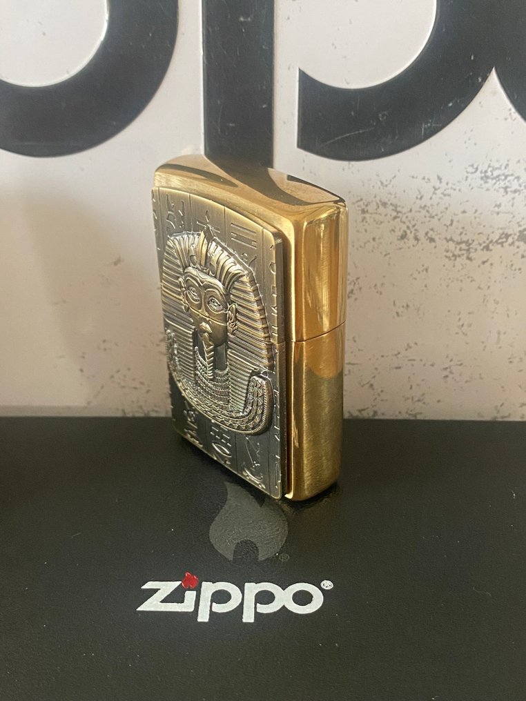Zippo - RARE - Edition limitée 0228/2000 - COFFRET PHARAON EGYPTE - RELIEF - NEUF - Zonder minimumprijs - Aansteker - Staal (roestvrij), Messing #3.2