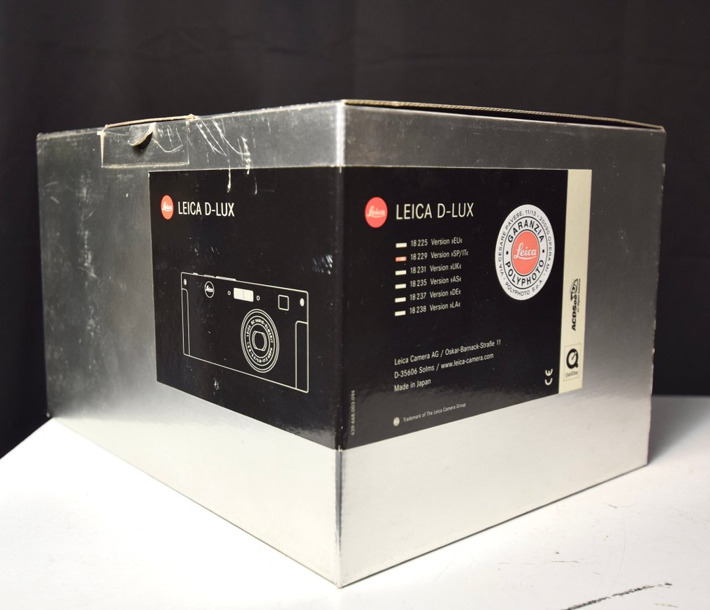 Leica D-LUX Digital camera #1.0