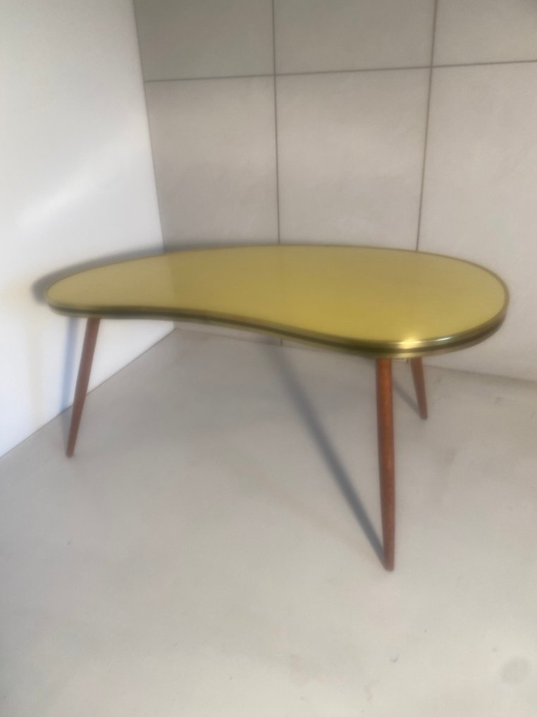 Nesting tables - ABS, Wood - Two small side tables/plant tables from the 1950s #4.3