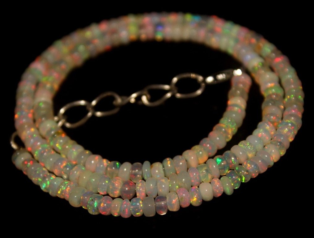 Huippuvärit - Luonnolliset opaalirakeet - 48,4 senttiä- 9.68 g #1.0