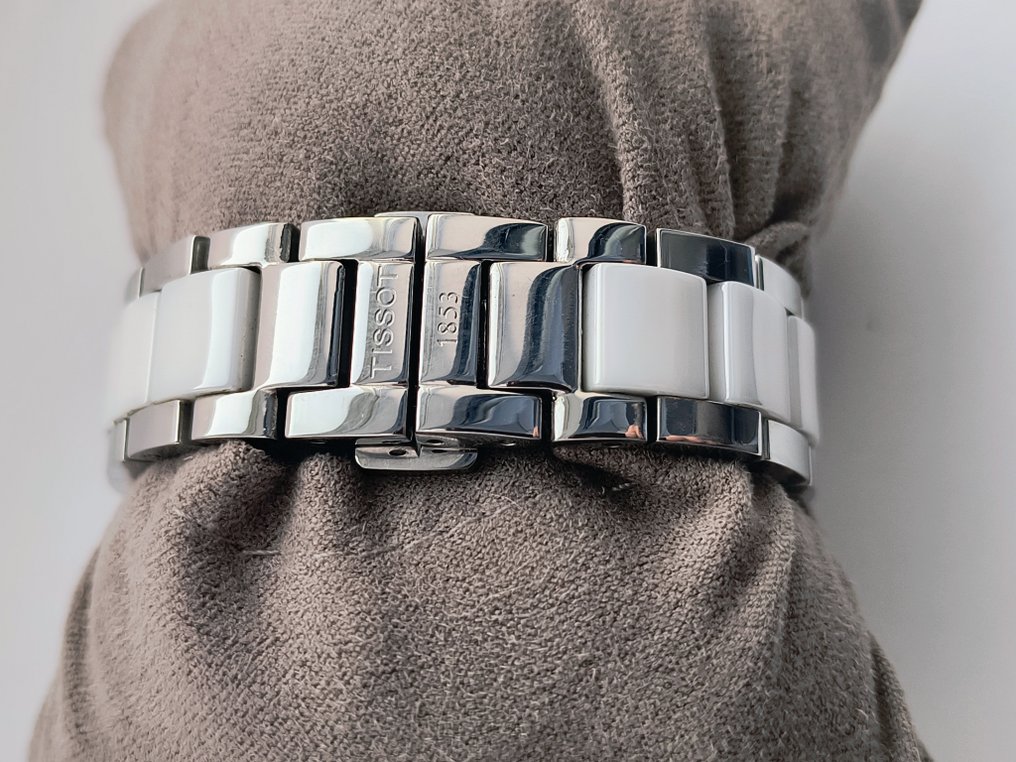 Tissot - T-Lady Cera with Diamonds - Zonder minimumprijs - T064.210.22.011.00 - Dames - 2019 #4.3
