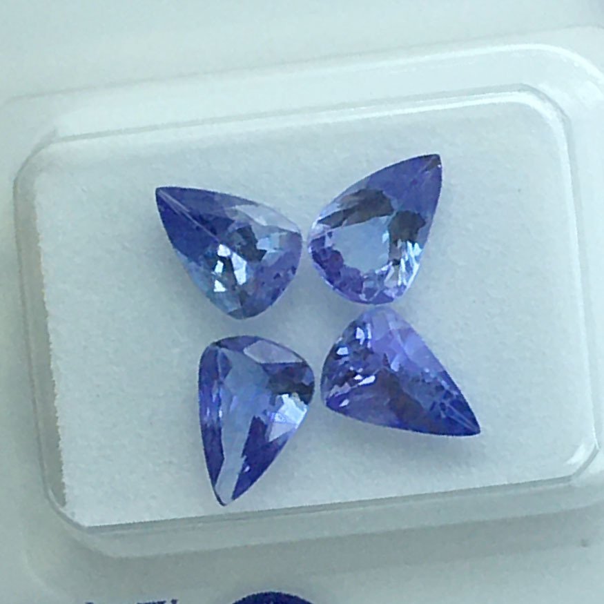 No reserve price - 4 pcs  Purple Tanzanite  - 2.10 ct - Antwerp Laboratory for Gemstone Testing (ALGT) - INTENSE BLUE TANZANITE #2.1