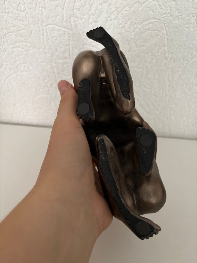 Statue, Becoming one - 12 cm - Koldmalet bronze #4.3