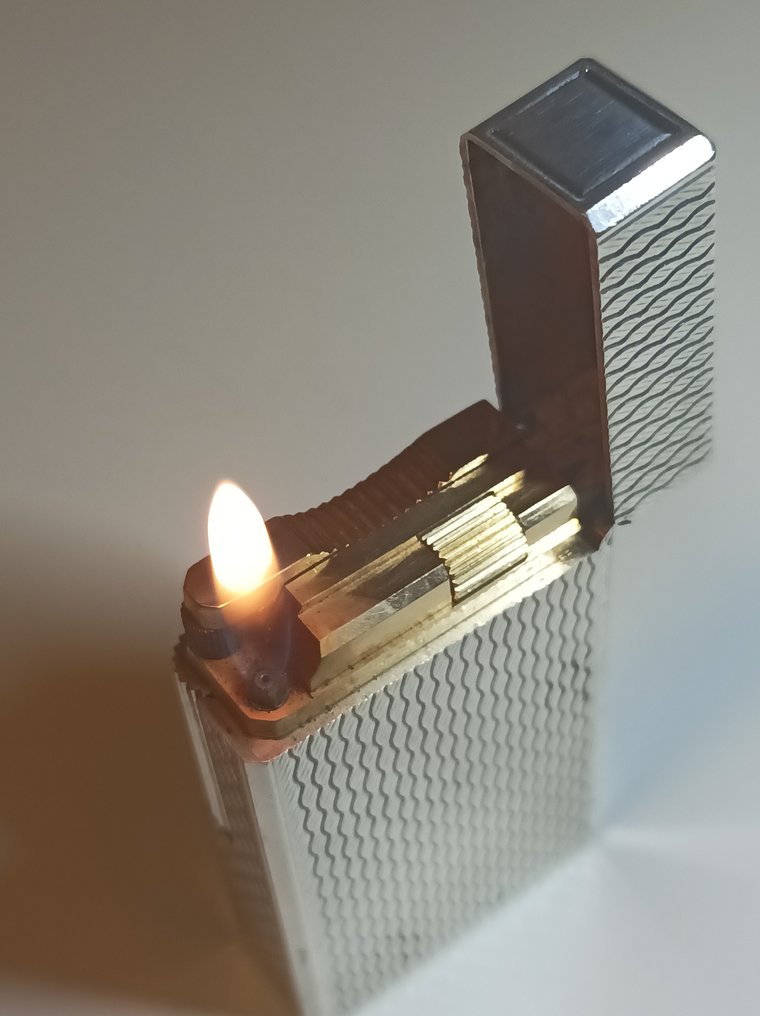 S.T. Dupont, ligne 1 - Argento - Lighter - Sølv #1.0