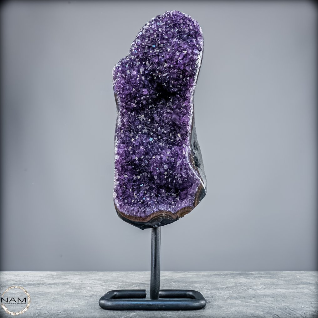 Εντυπωσιακός αμέθυστος Η ομορφιά της φύσης στην πιο αγνή της μορφή.- 2128.27 g #1.0